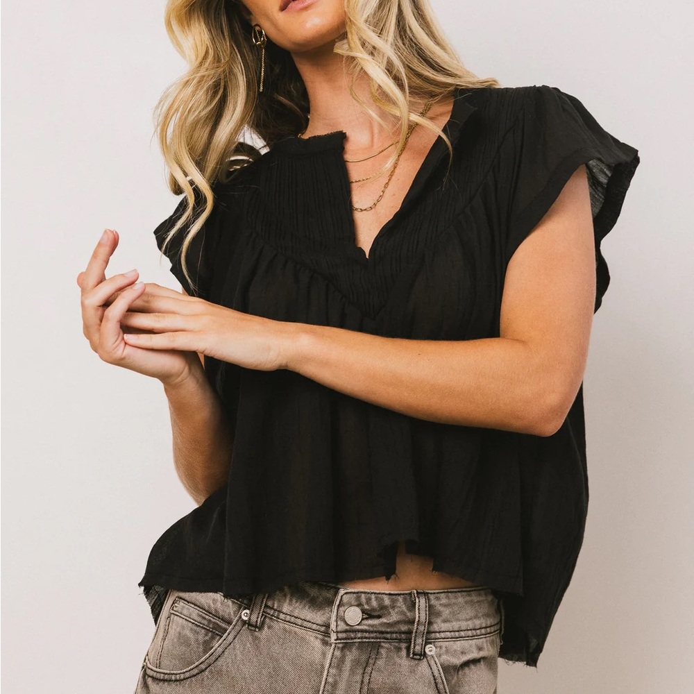 Bohme Black Ruffled Flutter Sleeve Top